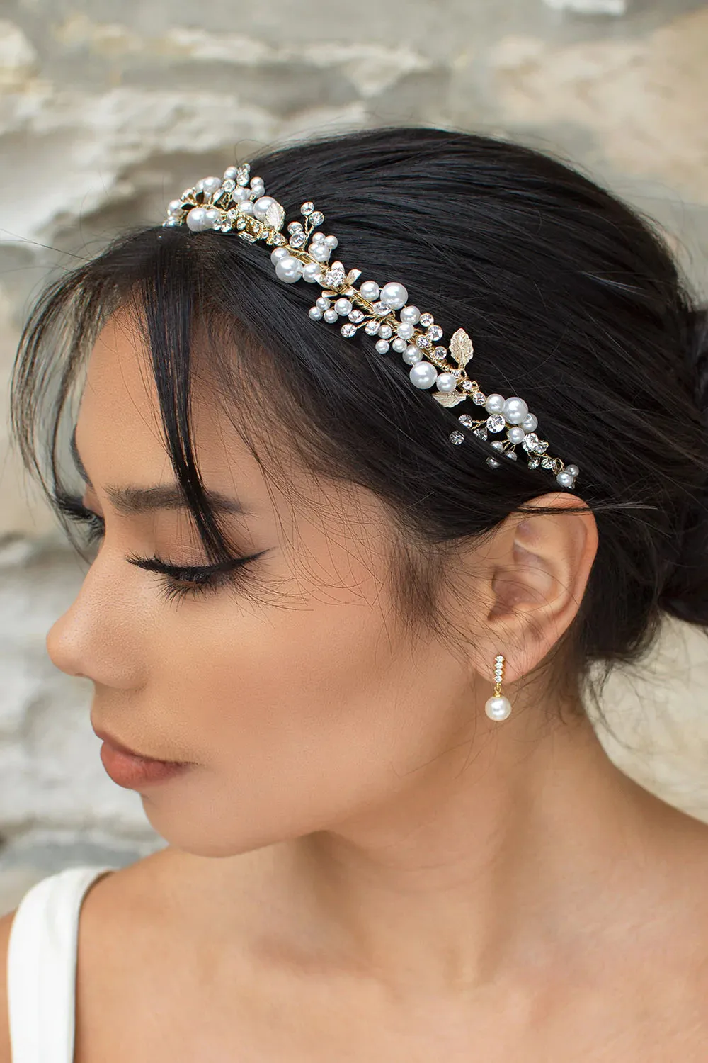 Amelia - Pearl Crystal Delicate Floral Bridal Headband