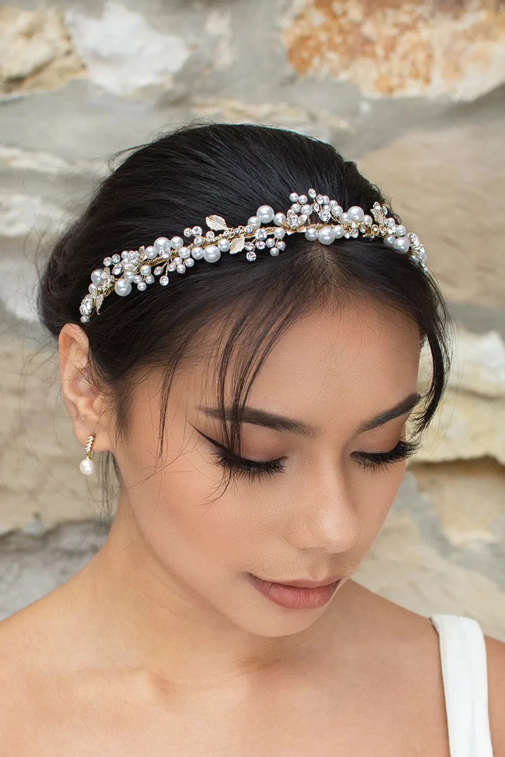 Amelia - Pearl Crystal Delicate Floral Bridal Headband