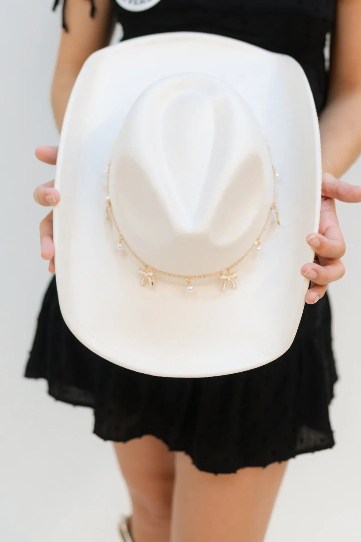 Bow Charm Western Hat - White