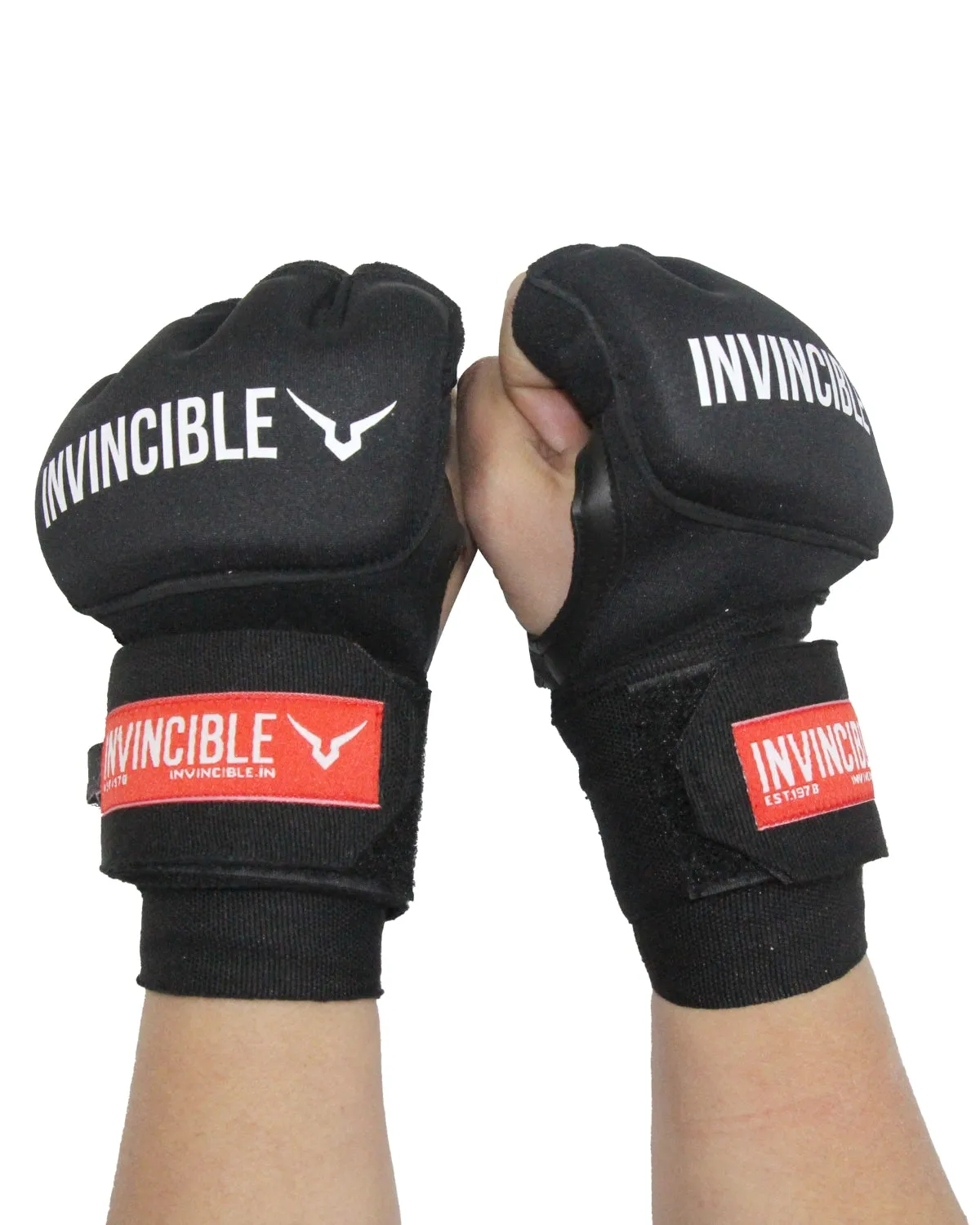 Invincible Gel Inner Glove with 2.5 Meter Handwrap