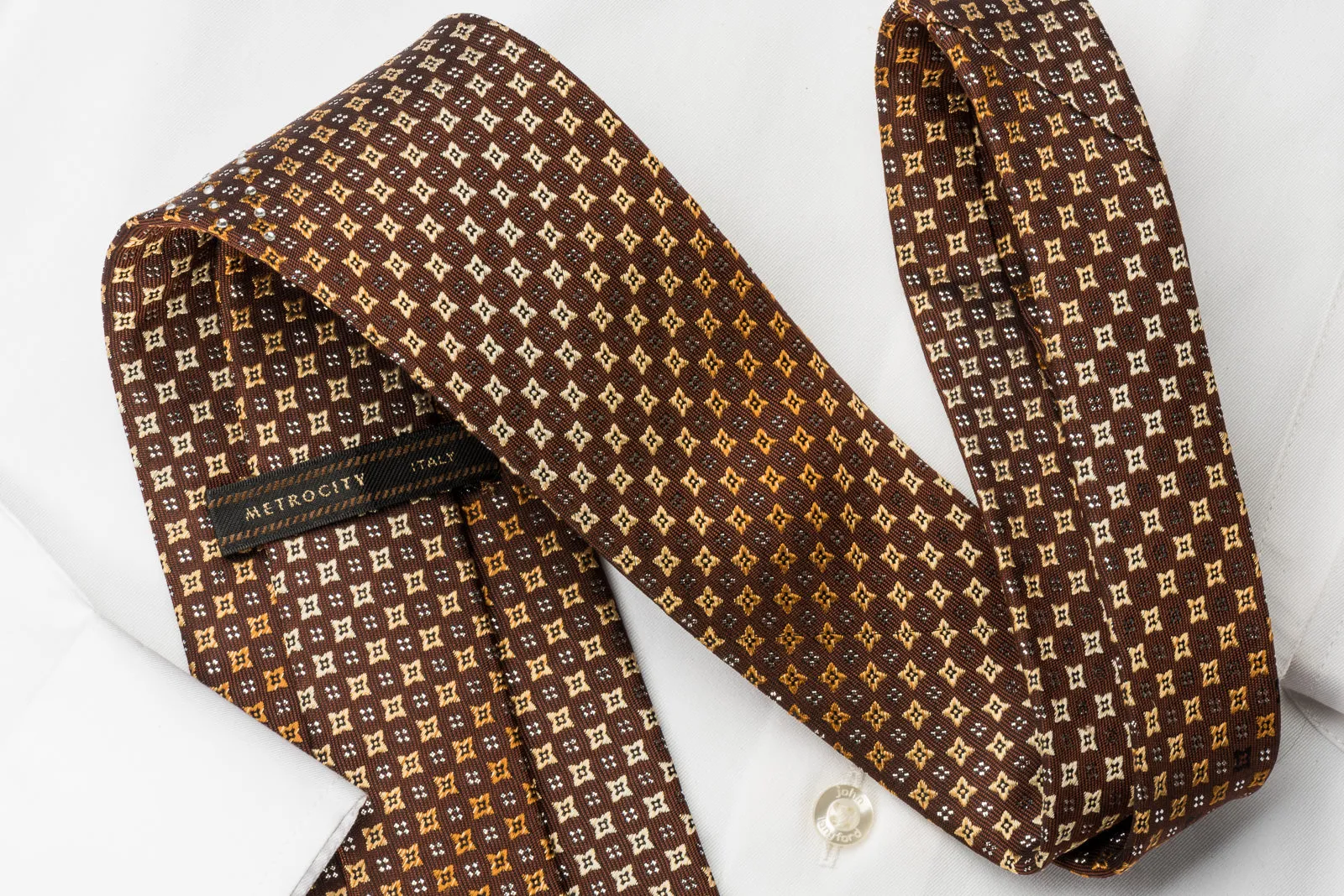 Metro City Rhinestone Necktie Golden Foulard Design On Brown With Silver Sparkles