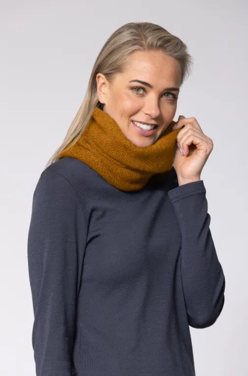 MOSS STITCH NECK WARMER