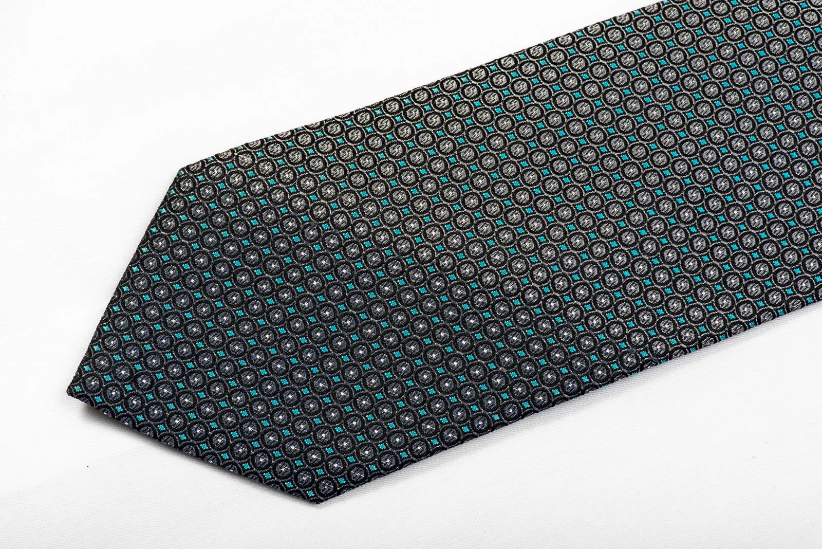 Parkland Men's Crystal Rhinestone Necktie Silver Teal Geometric On Black With Sparkles