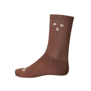 PAS NORMAL STUDIOS Off Race Ribbed Socks - Rust