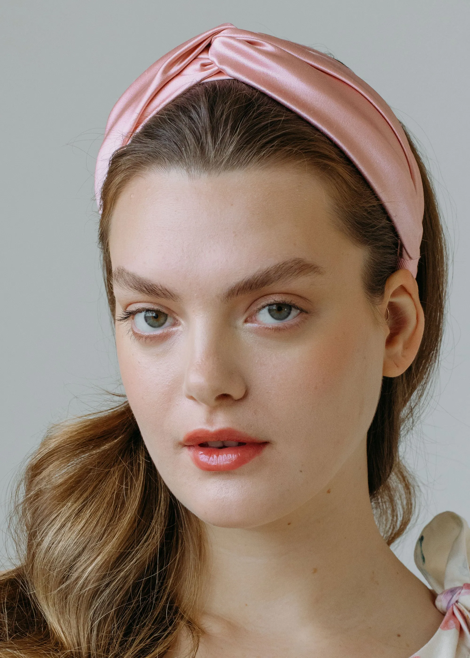 Twist Headband in Silk Satin -- Peony