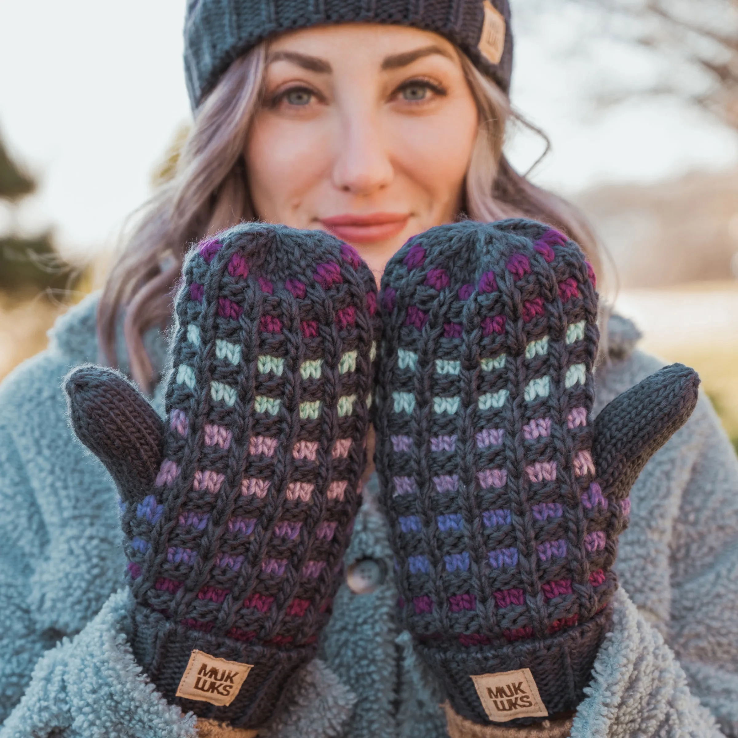 Women's Striped Patternwork Mitten